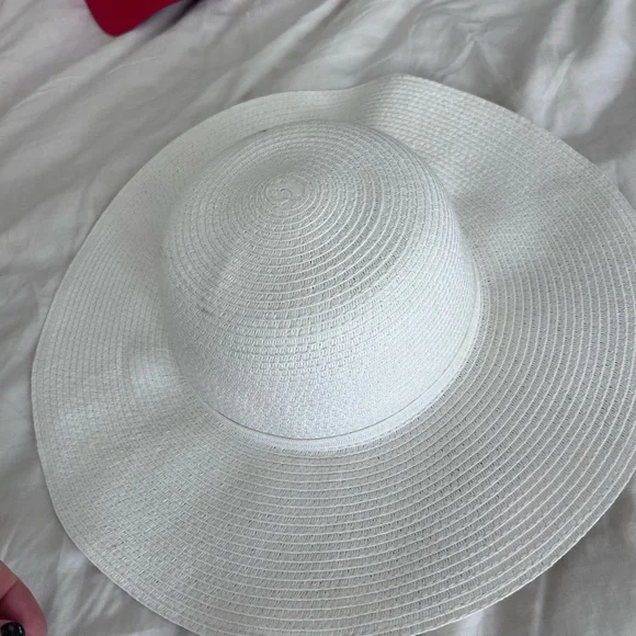 Time and Tru Classic White Wide-Brim Hat - Picture 7 of 9